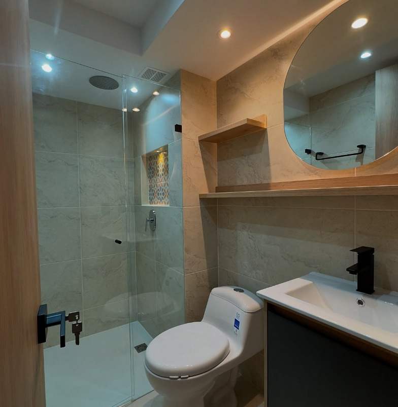 Renovación de dos baños — Carabanchel, Madrid